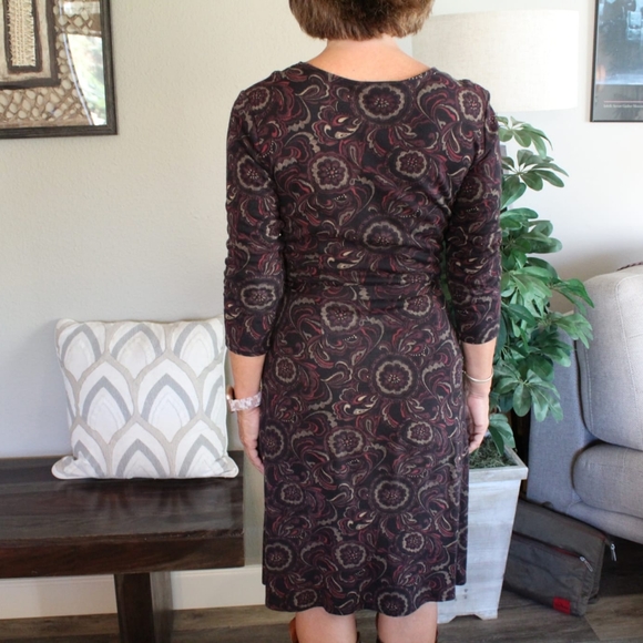 faux wrap around dress - Picture 4 of 5